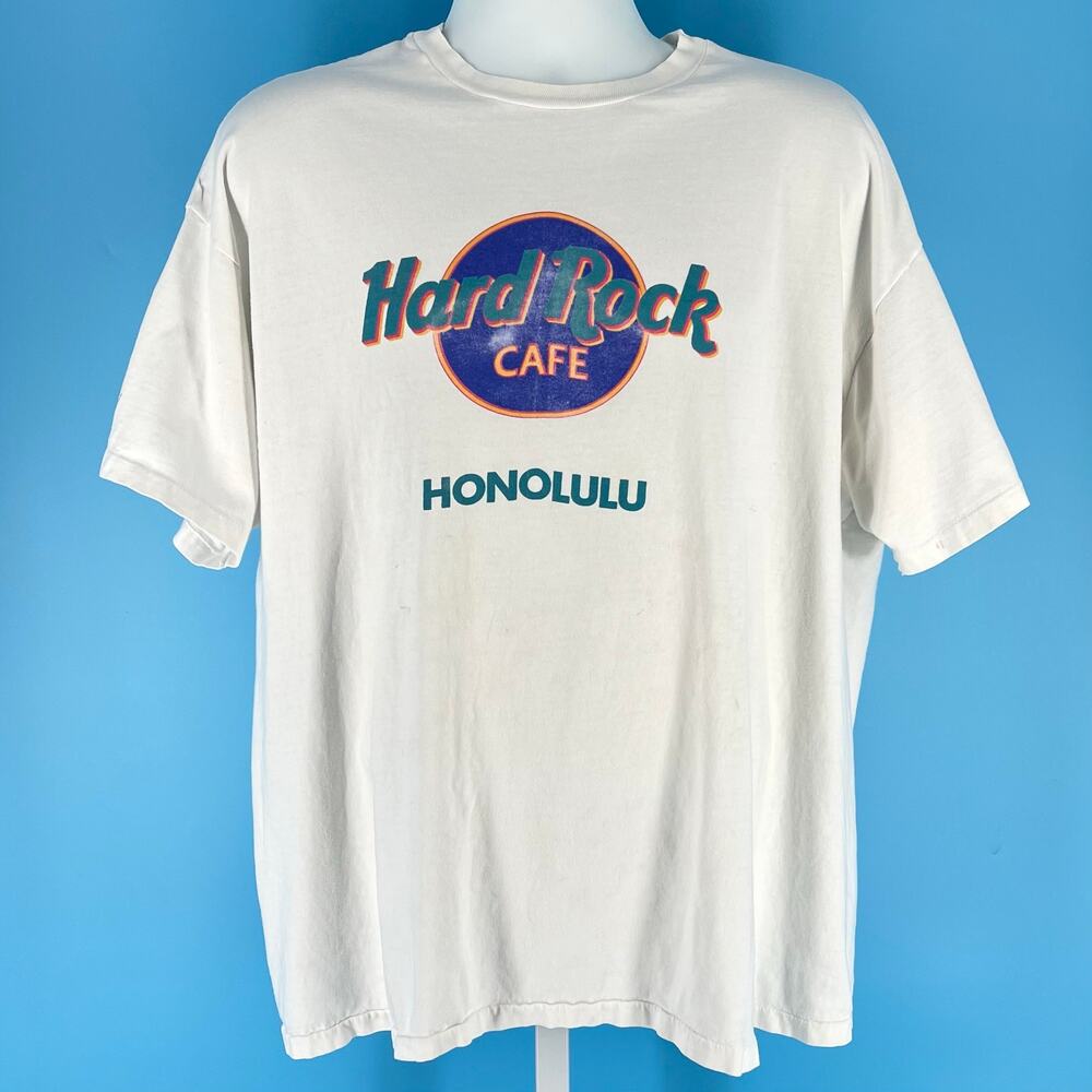 90s Hard Rock Cafe Honolulu Hawaii tshirt 1990s vintage